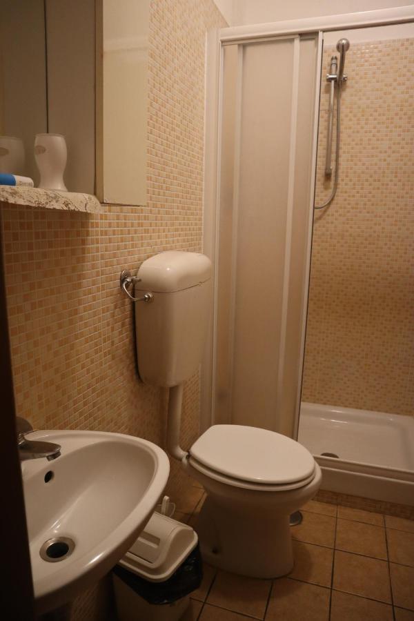 Hotel Roma Gondola Srls Esterno foto